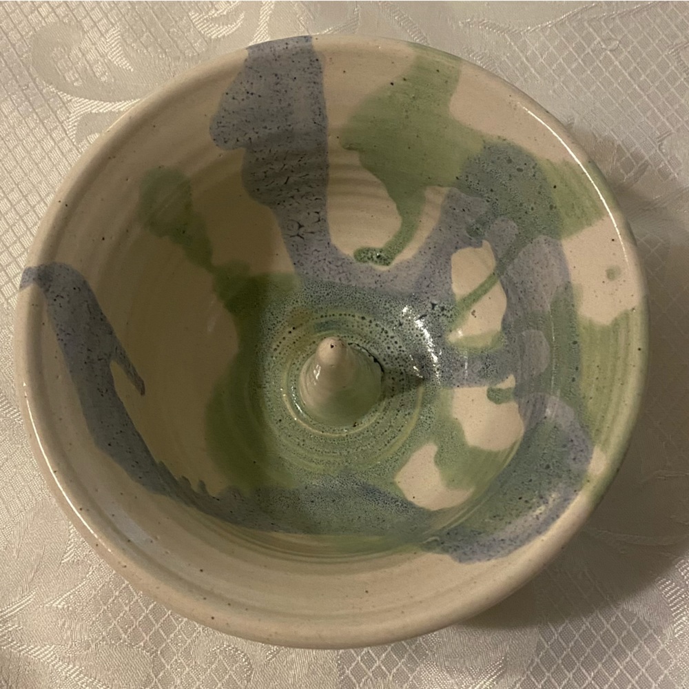 Rare Earth Pottery handmade 5 1/2” signed apple baker